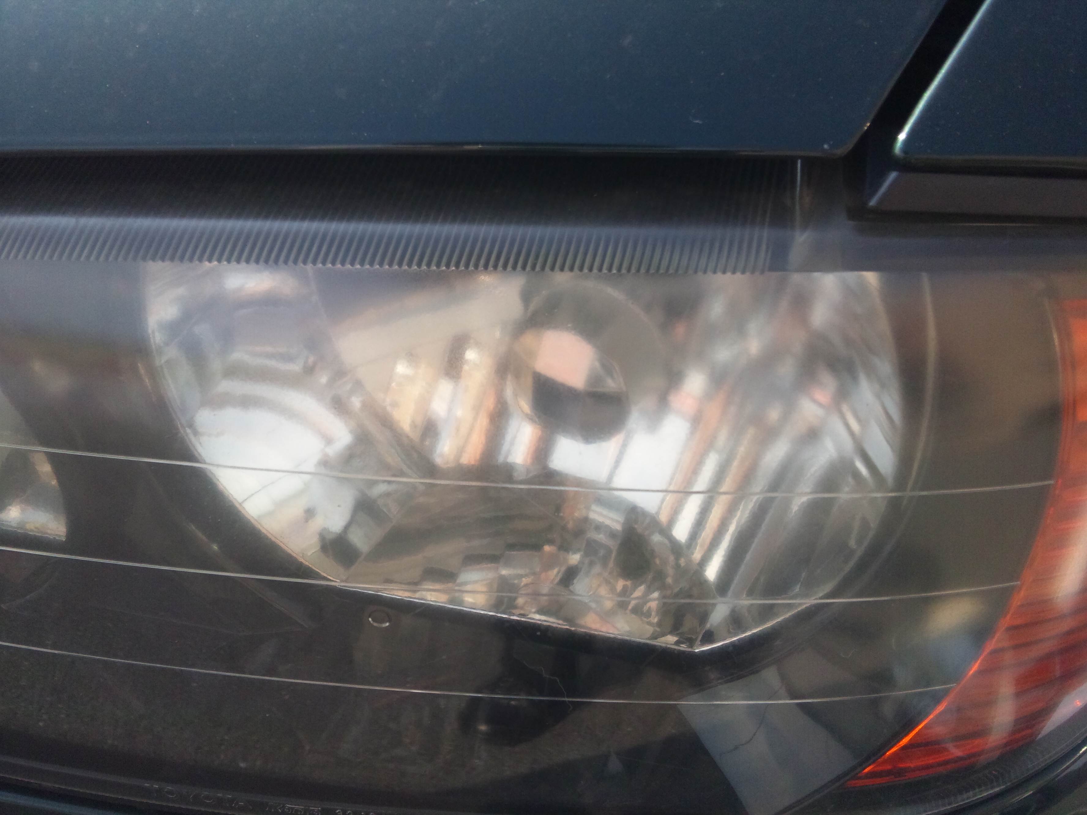 クイックスアクリル用キズリペアシステム使用後のヘッドライトにプレクサス Plexus プレクサス スタッフ ブログ